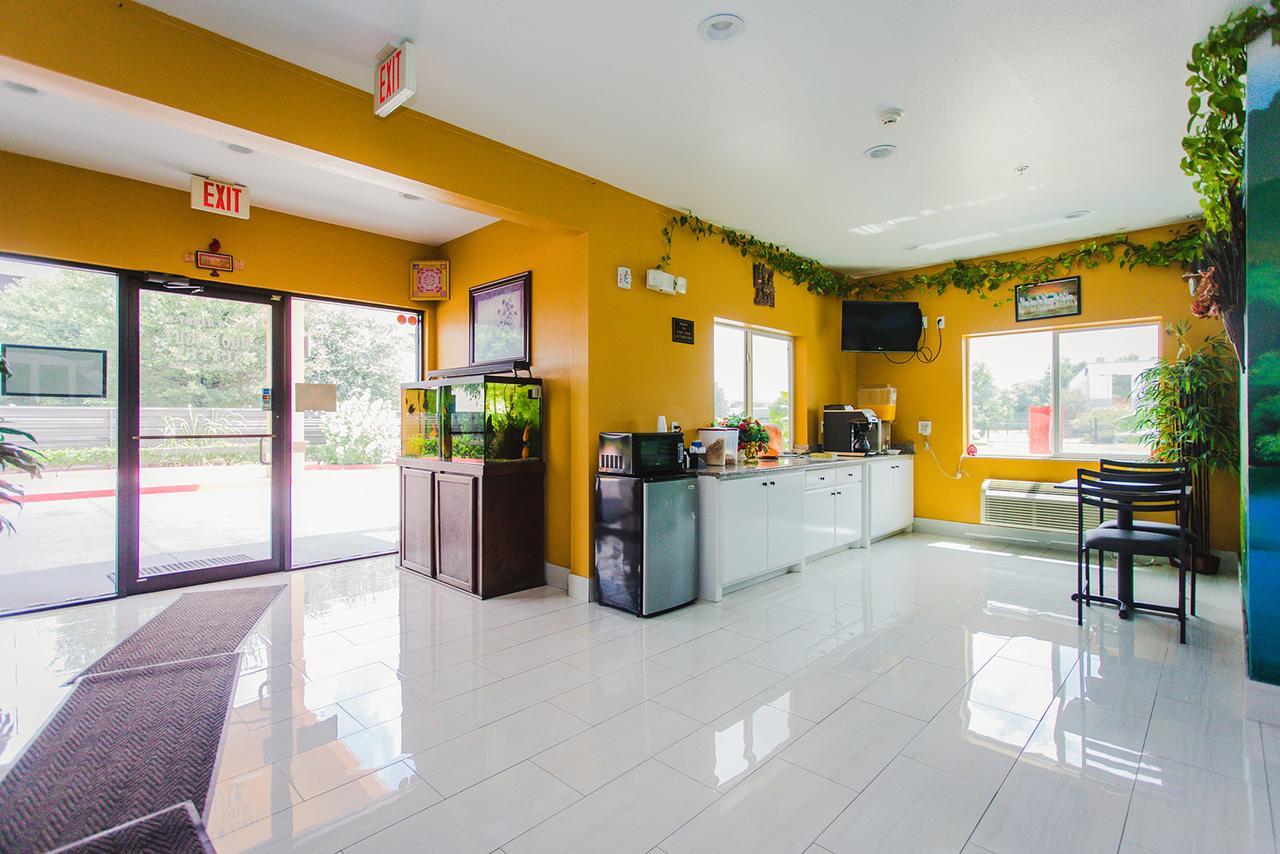 Moonlight Suites - Houston/George Bush Int'L Airport Exteriör bild